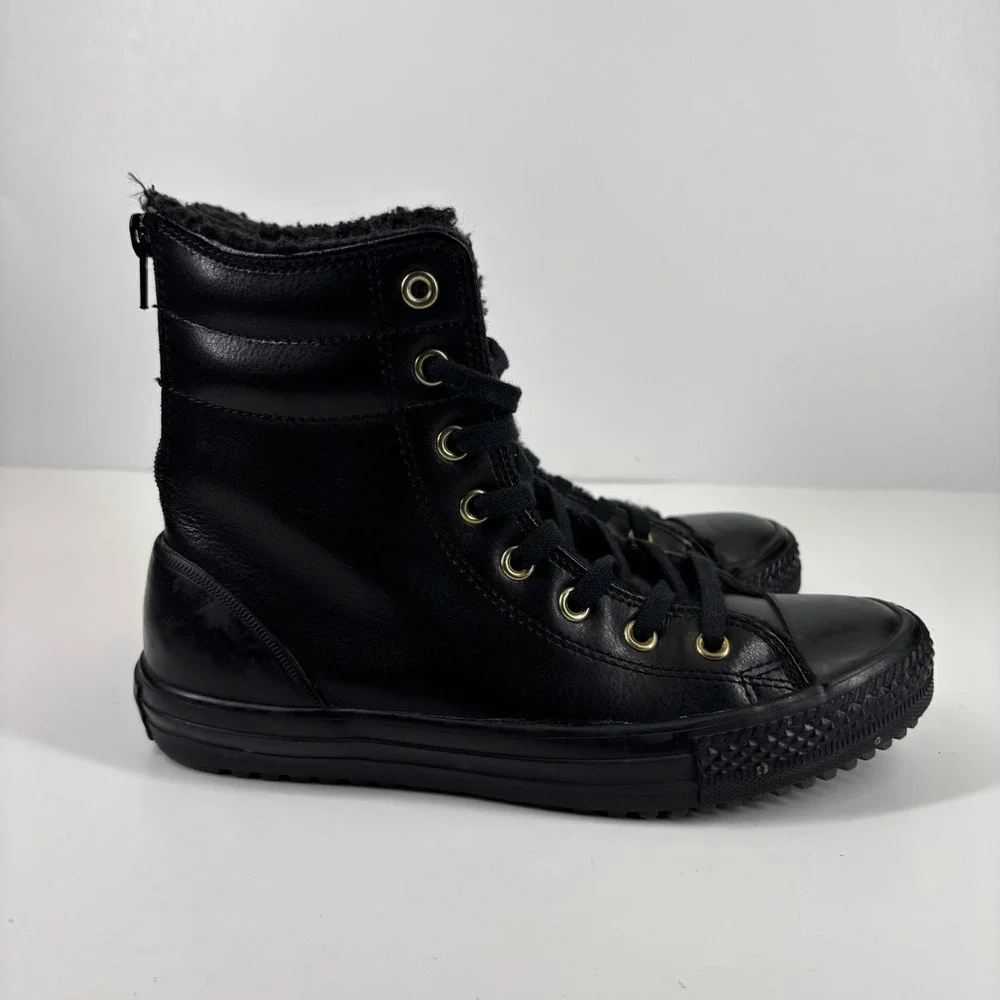 Converse Chuck Taylor All Star Hi-Rise Junior US 3/EU 35 Black Leather Fur Boots